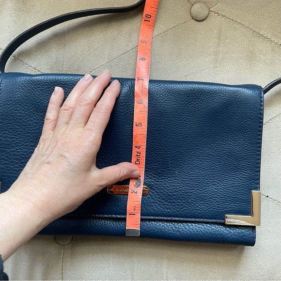 Michael Kors Blue Oversized Clutch Leather Purse Handbag - Picture 3 of 8